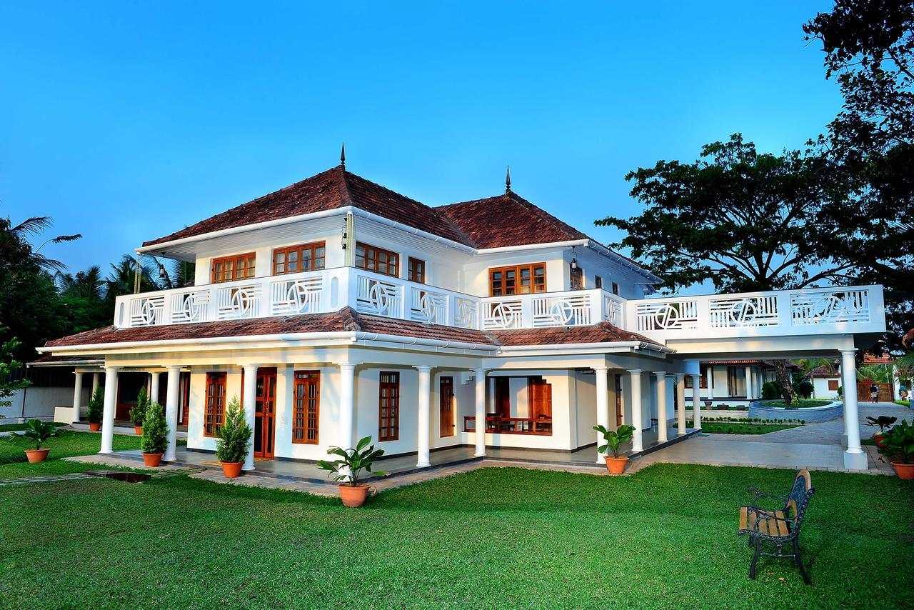 Triveny River Palace Hotel Alappuzha ภายนอก รูปภาพ